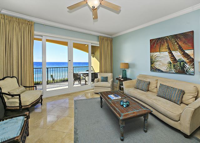 Living room of oceanfront unit