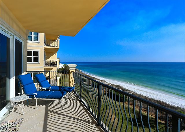 Adagio balcony overlooking the ocean