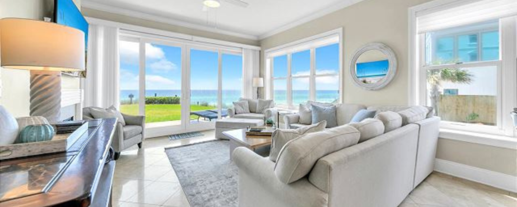 Gulf-front vacation rental with views