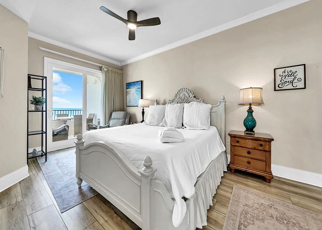 Bedroom with stunning Gulf views. 